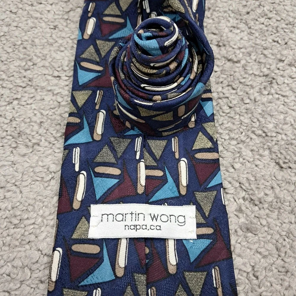 Martin Wong Napa Silk Tie Navy Blue Burgundy Geometric‎ Abstract Made in USA